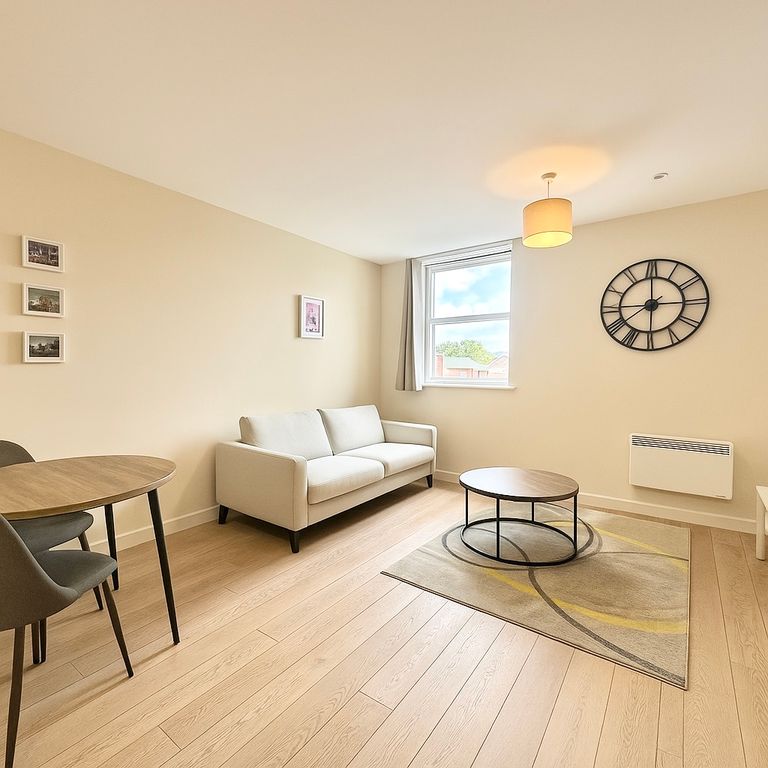 Property photo 1 of 5