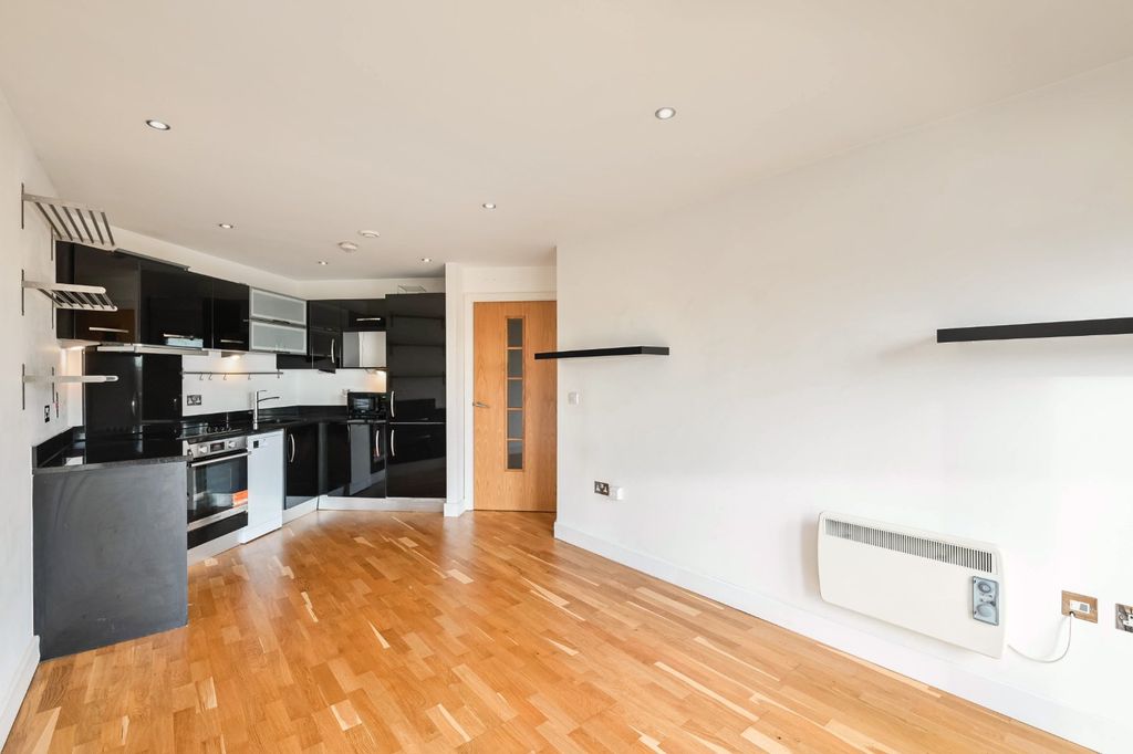 Property photo 2 of 10 Picture 2