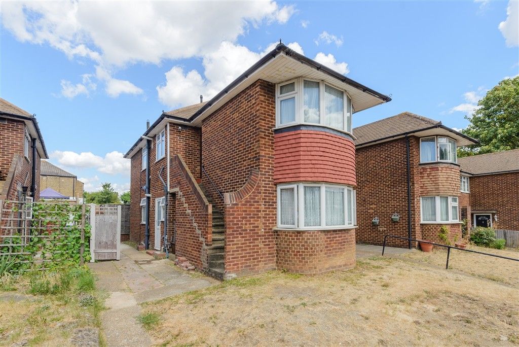 Property photo 1 of 9 Front (Web)