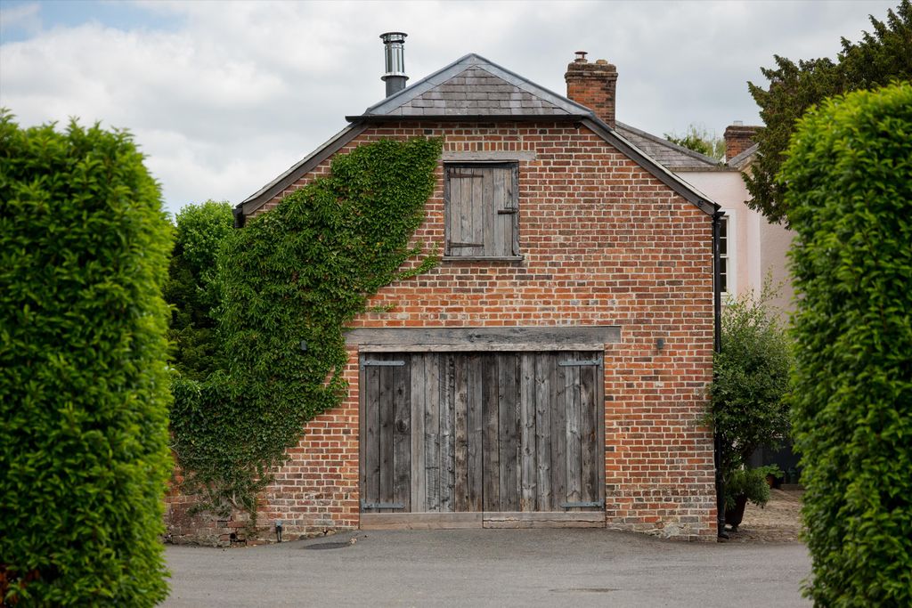 Additional image 17 of 6 bed detached house for saleBeechingstoke, Pewsey, Wiltshire SN9