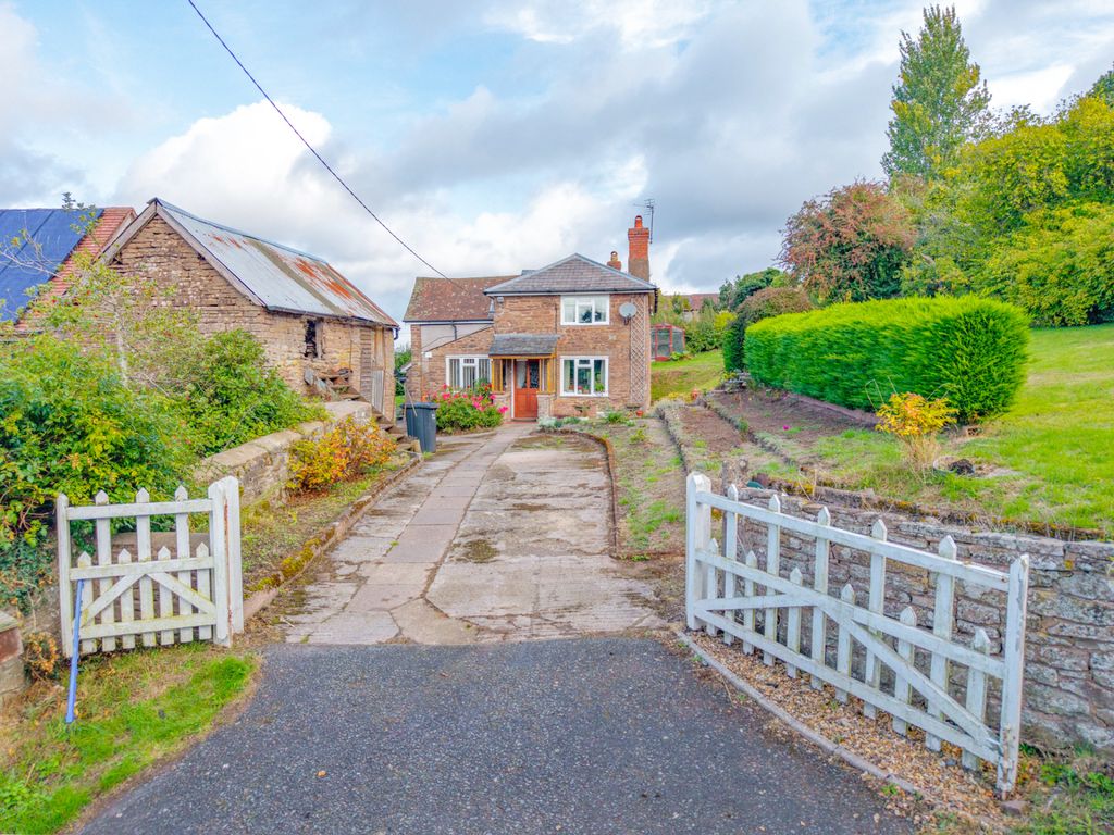 Property photo 1 of 35