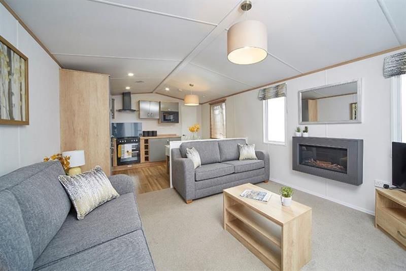 Property photo 1 of 5 Sunseeker Solis