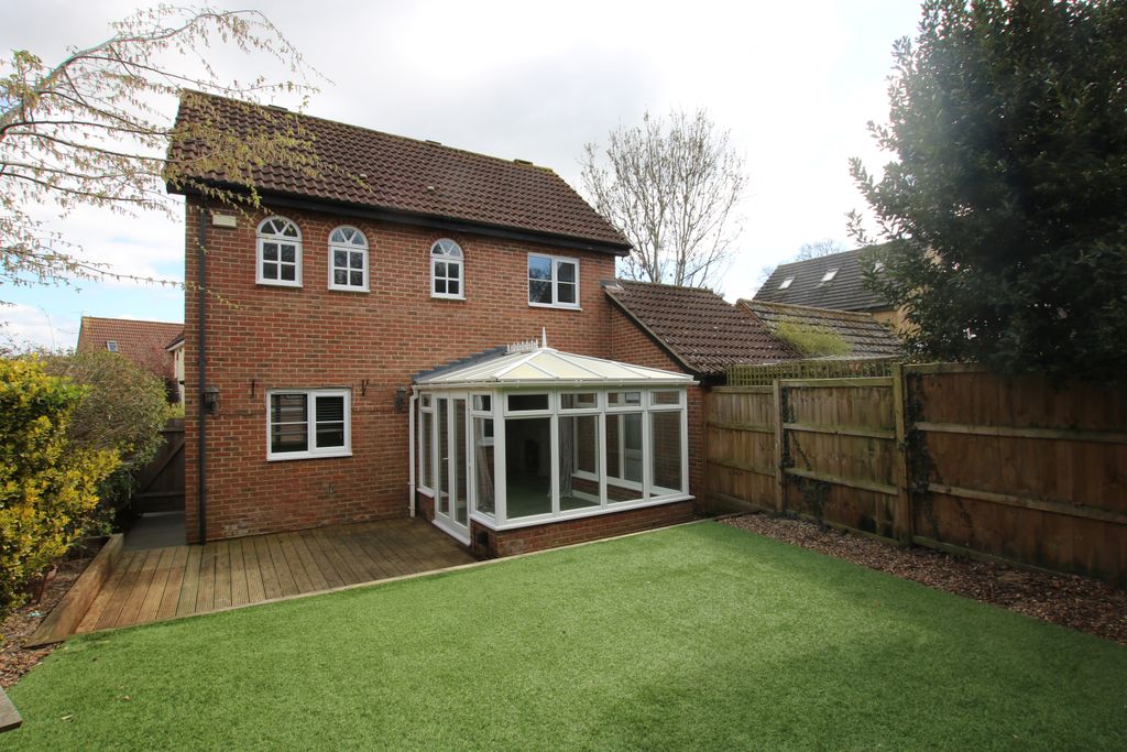 Property photo 3 of 12 8Hla