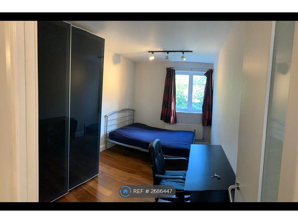 Property photo 1 of 5