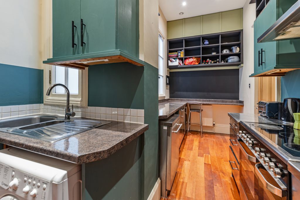 Additional image 9 of 3 bed flat for saleLa Belle Place, Glasgow G3