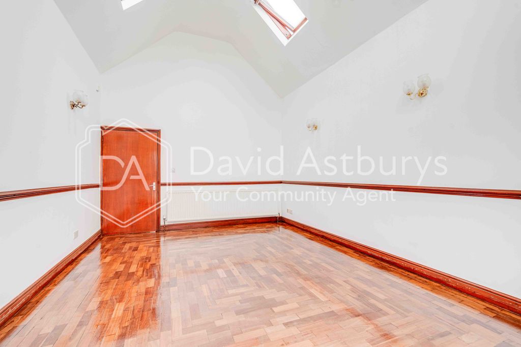 Property photo 2 of 11 Dsc08955