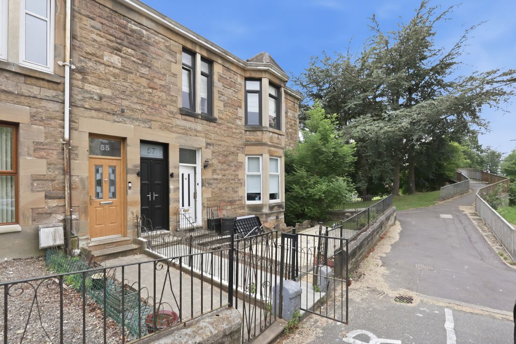 Property photo 1 of 31