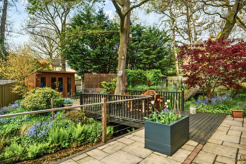 Additional image 22 of 4 bed detached house for saleHaslemere, Surrey GU27