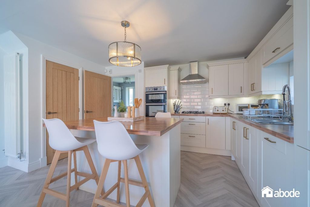 Property photo 3 of 26 Dsc04922-Hdr.Jpg