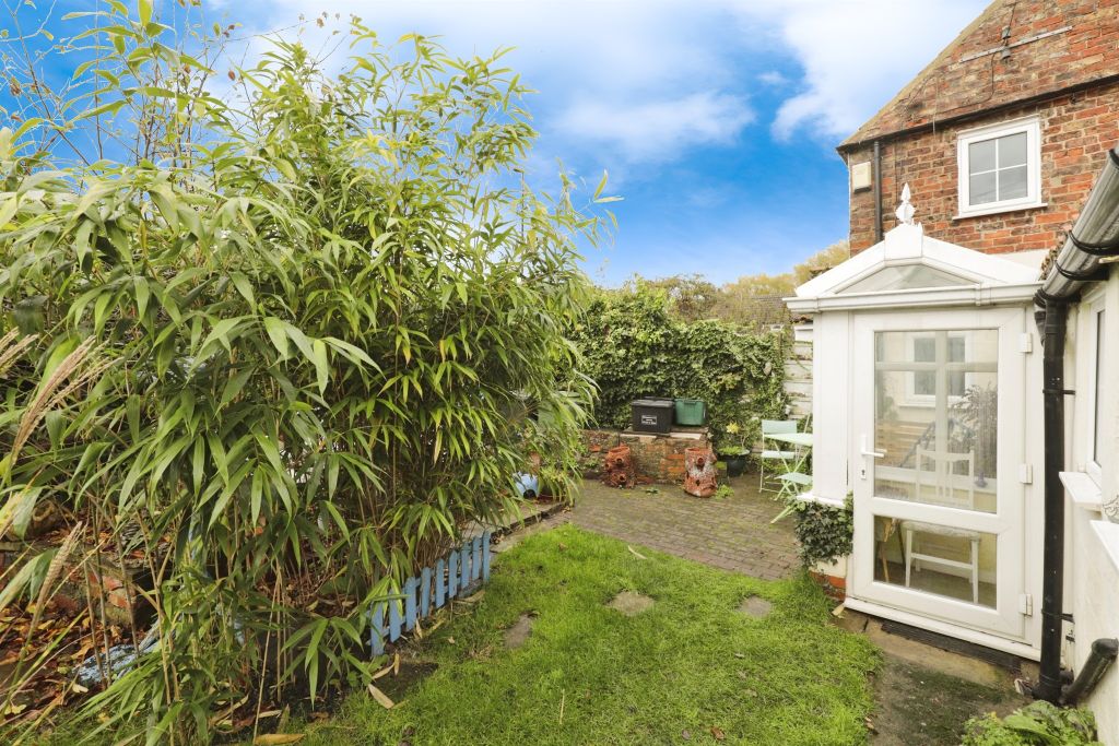 Property photo 3 of 15