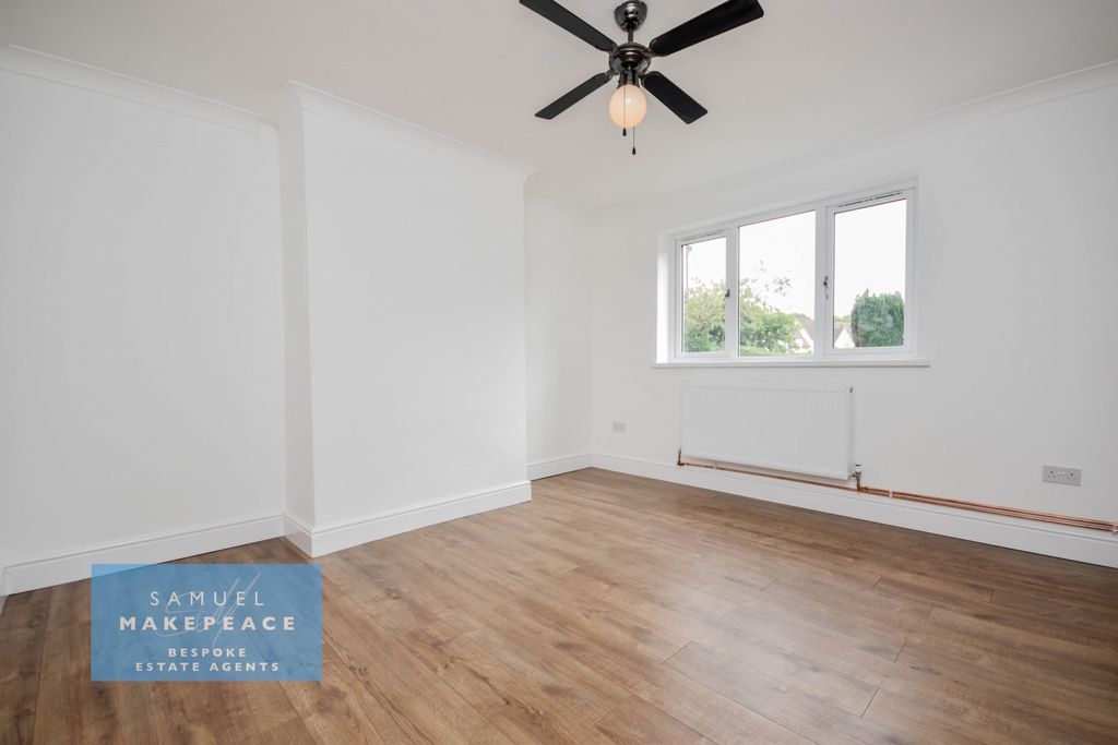 Property photo 2 of 30 Gallery