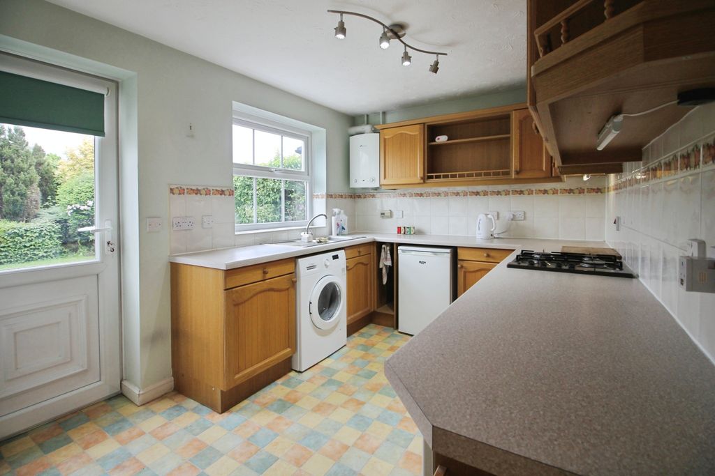 Property photo 2 of 23 Kitchen