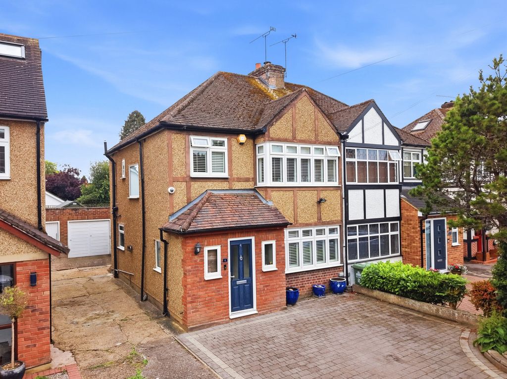 Property photo 1 of 16