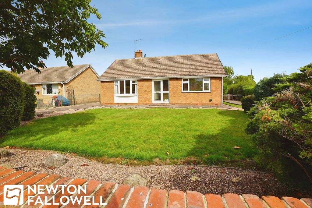 Property photo 1 of 2