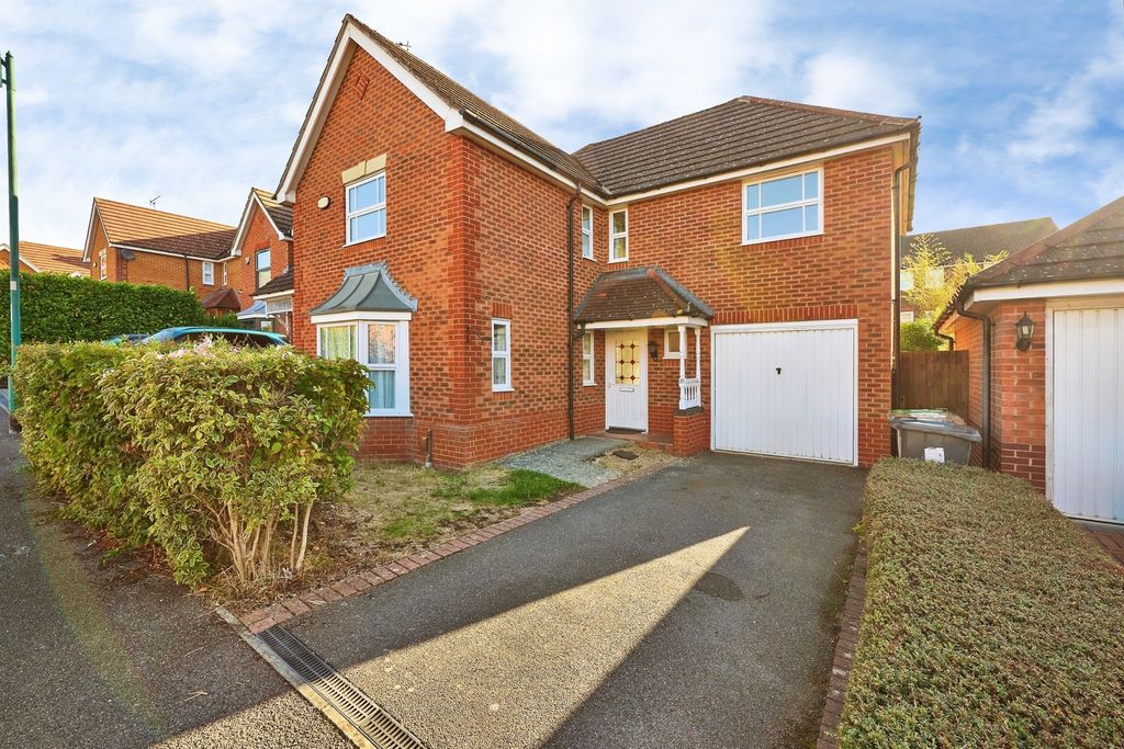 Property photo 1 of 17