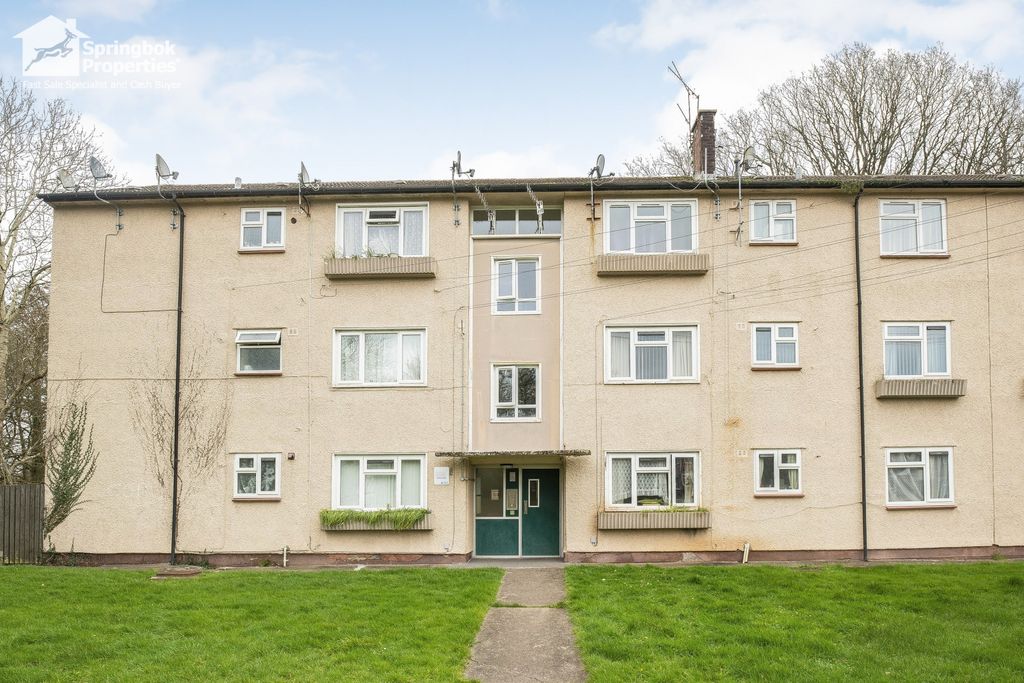 Property photo 1 of 11 Front View