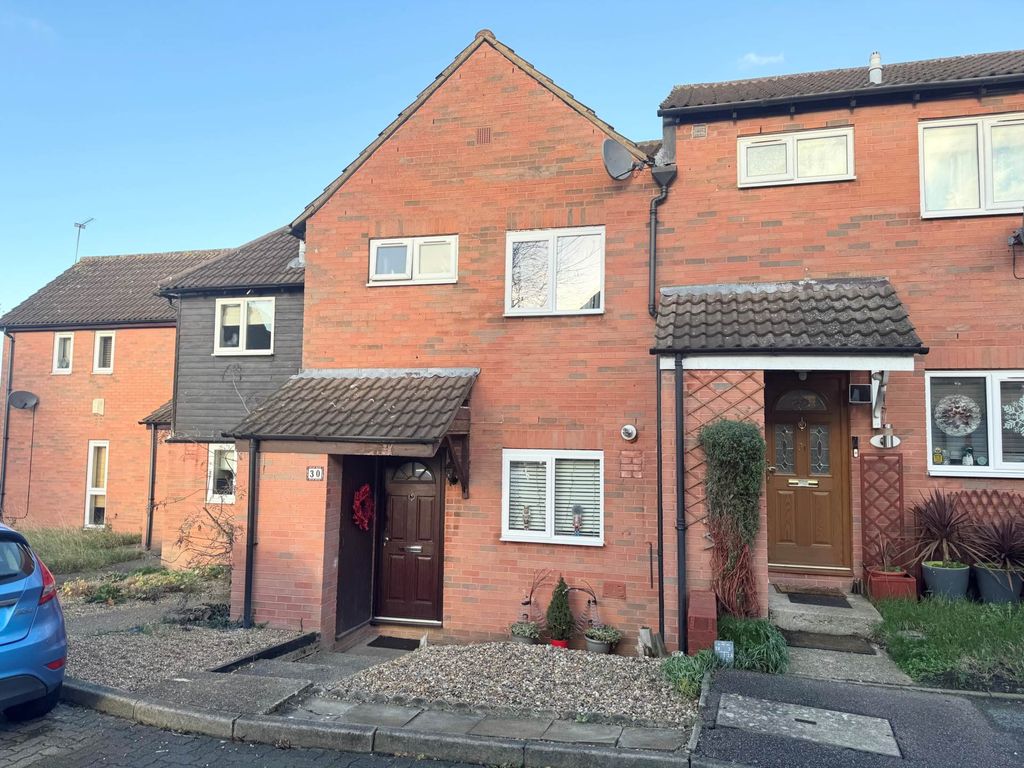 Property photo 1 of 12