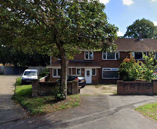 Property photo 1 of 17 6Fd954B3-1Bb2-4E62-935c-741B80F9d703