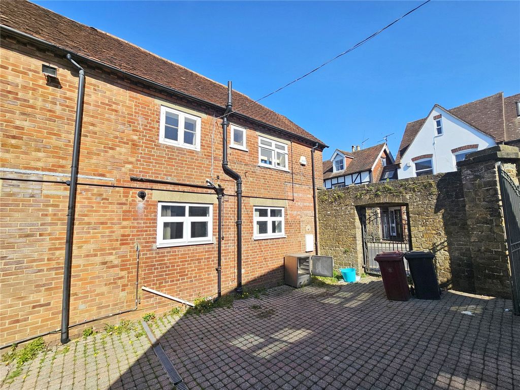 Property photo 2 of 3 Picture No. 02