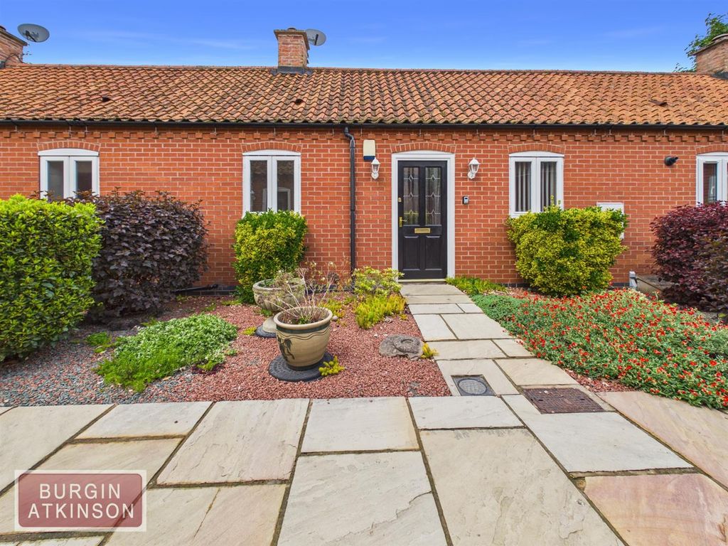 Property photo 1 of 15 Cam01619G0-Pr0206-Still013.Jpg