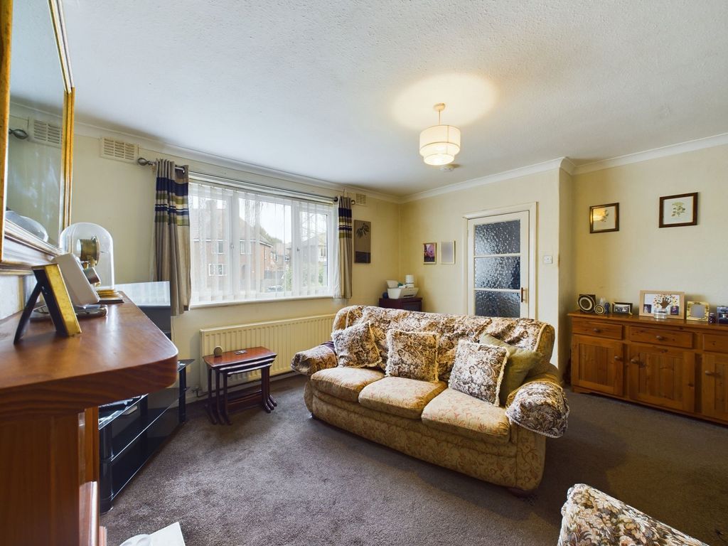 Property photo 3 of 25