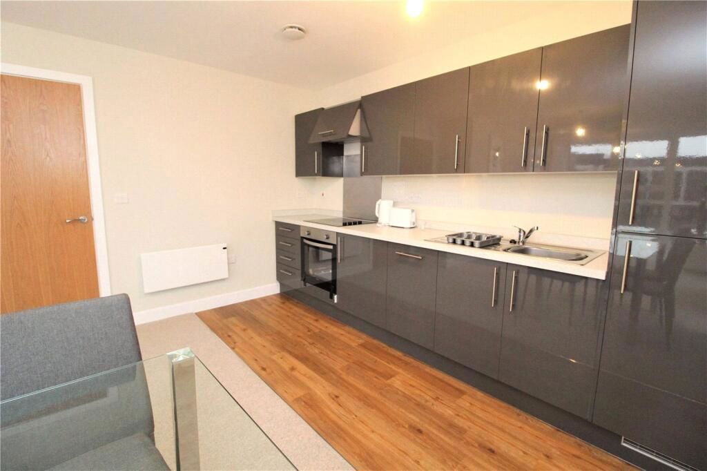 Property photo 3 of 10