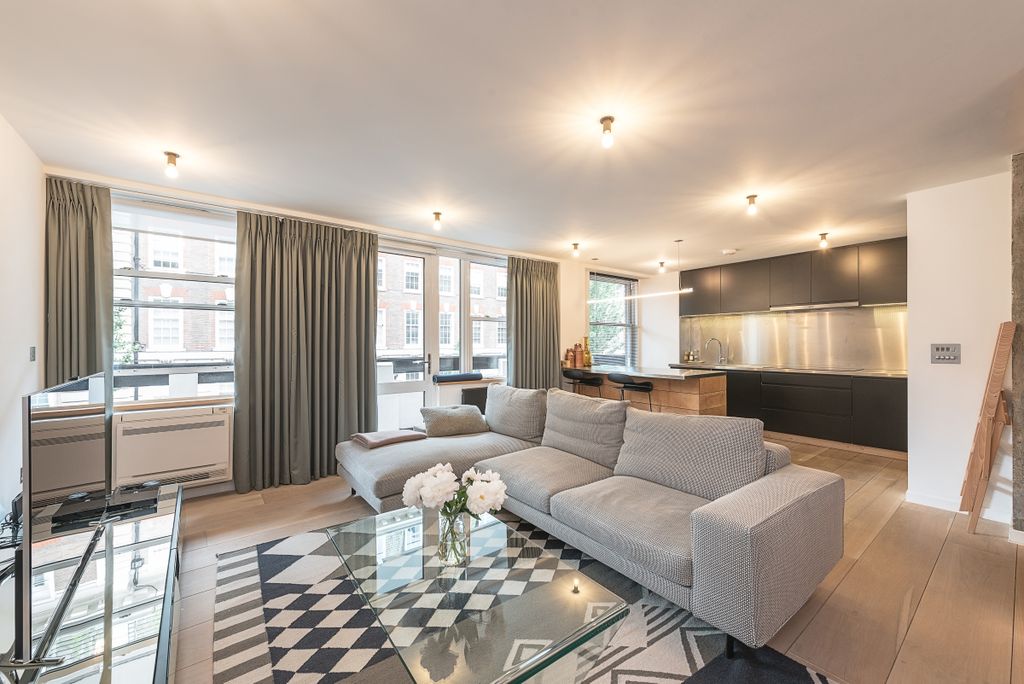 Property photo 1 of 14 Reception Room
