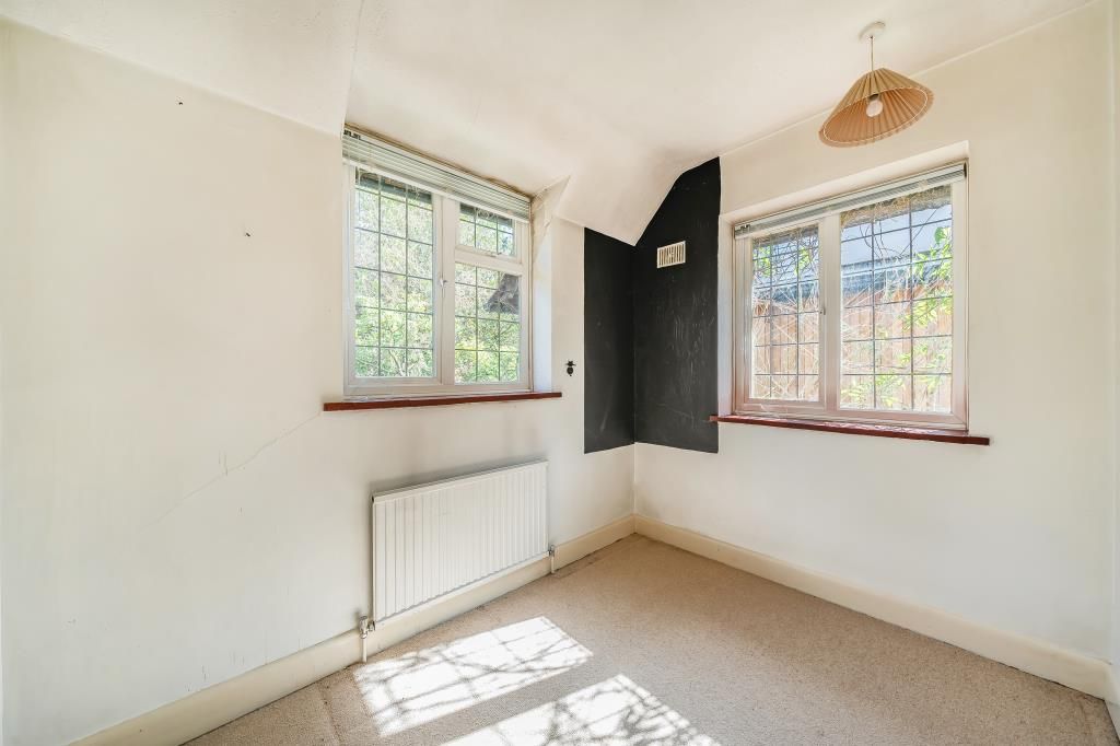 Property photo 2 of 20 Bedroom