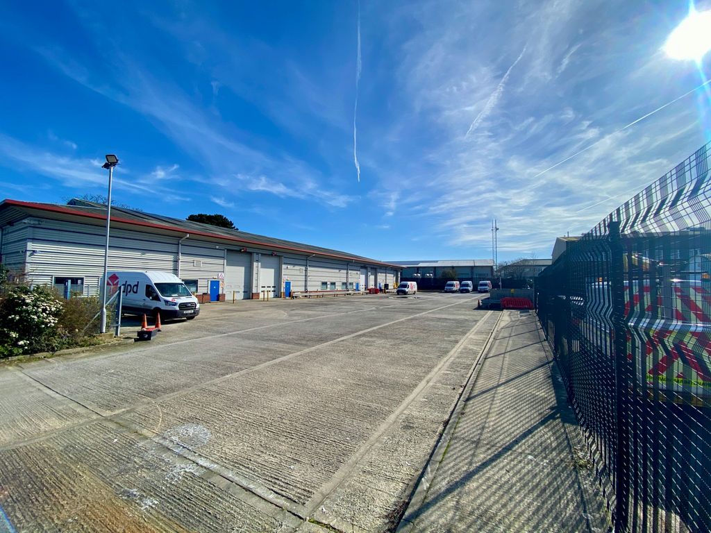 Property photo 2 of 11 Img_9823.Jpeg