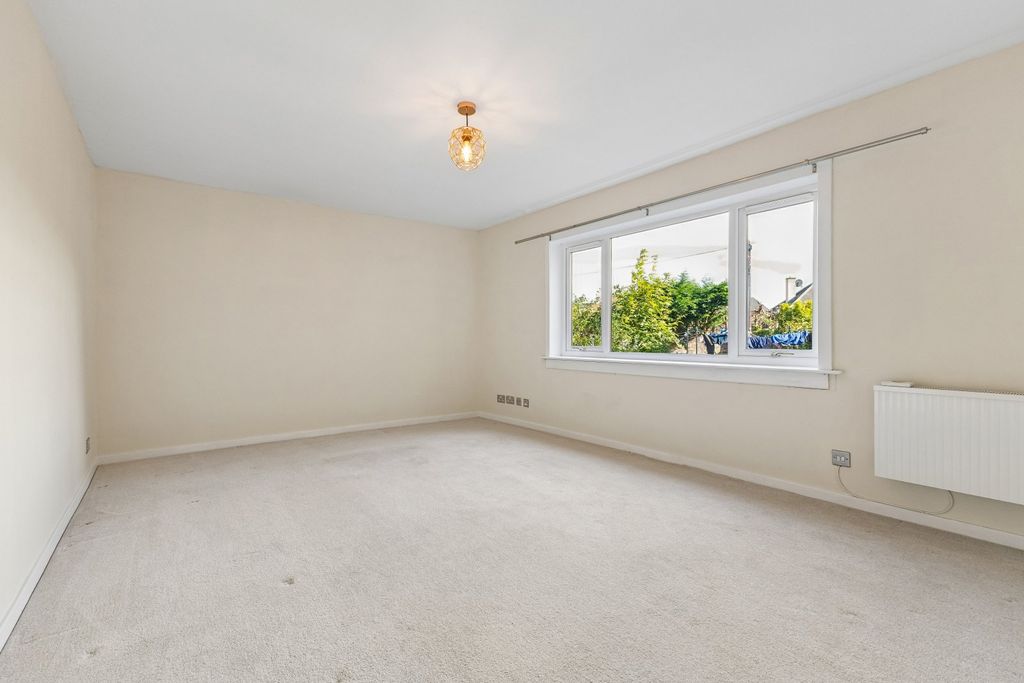 Property photo 3 of 12 Picture No. 21