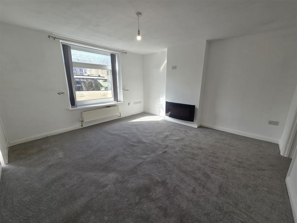 Property photo 3 of 13 Image001 (3).Jpg