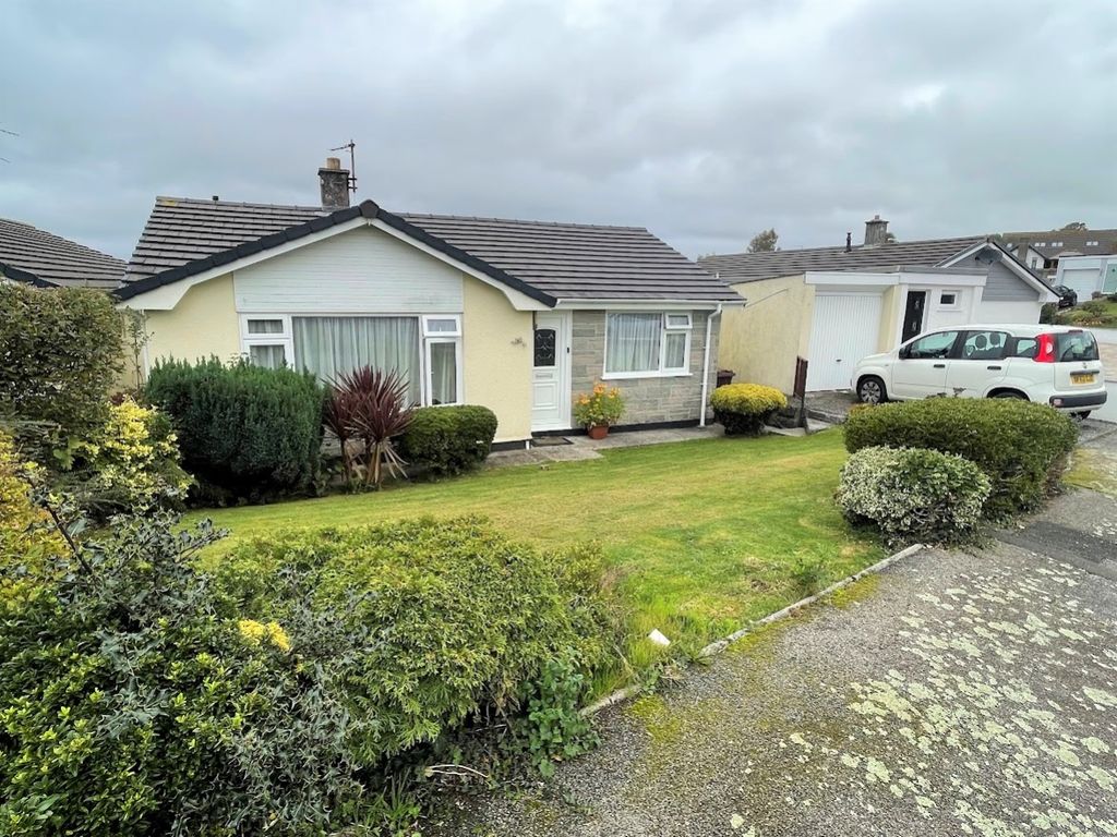 2 bed bungalow for sale in Trenant Road, Tywardreath, Par, Cornwall