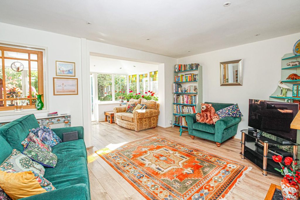 Property photo 2 of 15