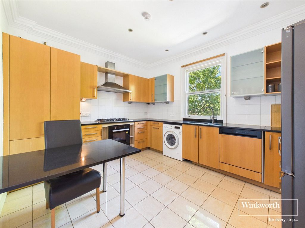 Property photo 3 of 19 Picture No. 20