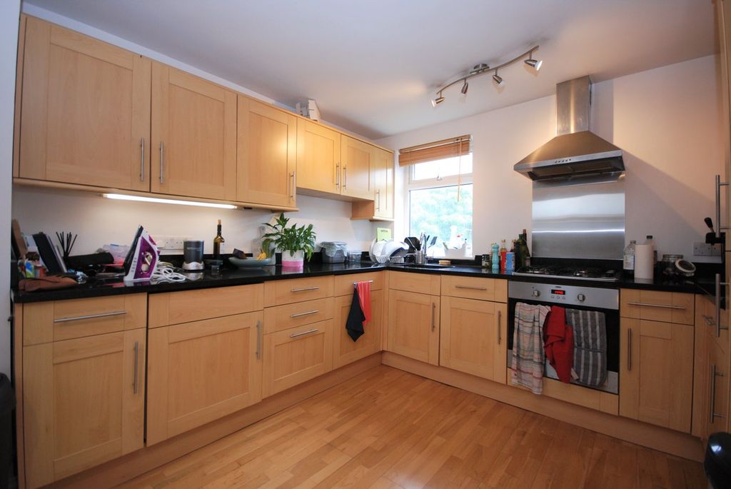 Property photo 3 of 4