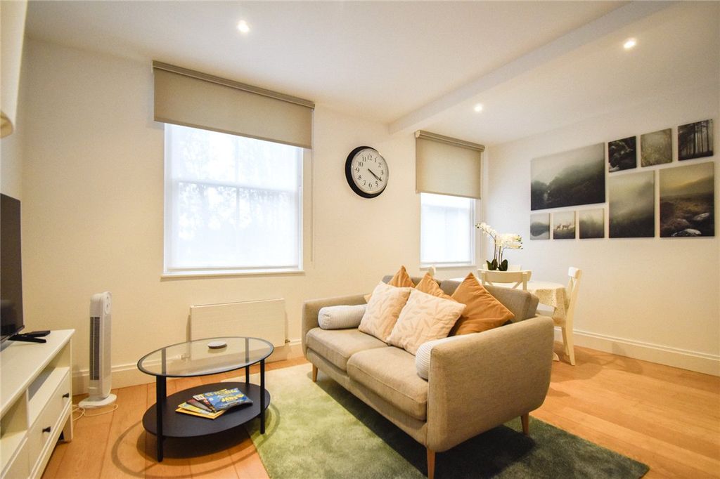 Property photo 2 of 10 Picture No. 03