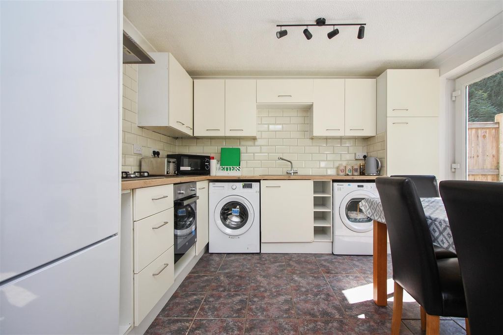 Property photo 2 of 11 Picture 2