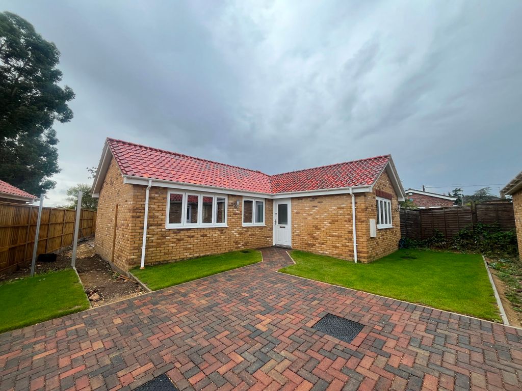 Property photo 1 of 3