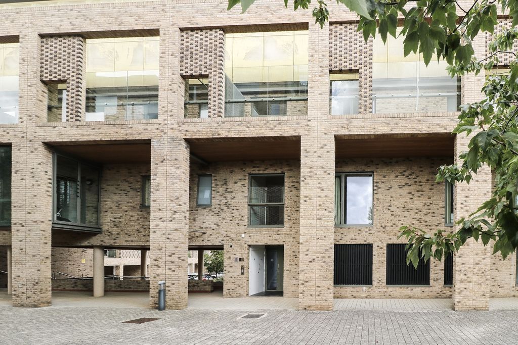 Property photo 1 of 12 13-Img_9938