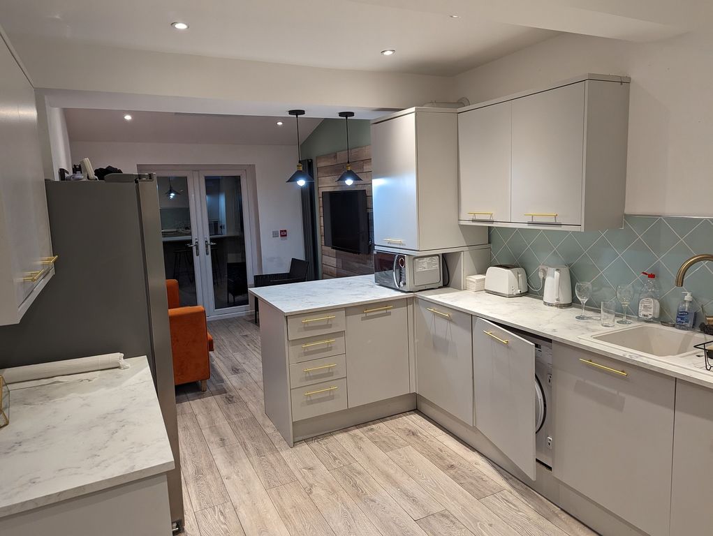 Property photo 3 of 7 Not Specified