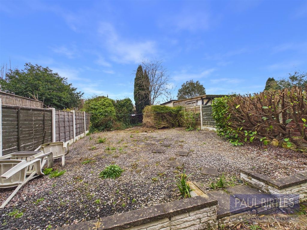 Property photo 2 of 12 Cam04378G0-Pr0310-Still013.Jpg