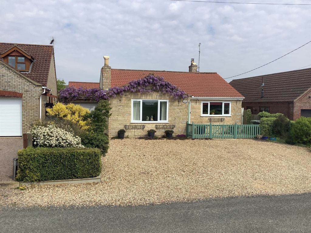 Property photo 1 of 28