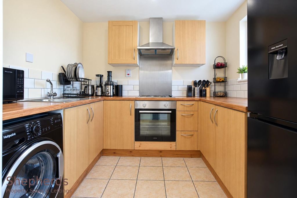 Property photo 3 of 14 c86866ee-79Df-4Ad2-97E3-Ade2E75B6958_Brand.Jpg