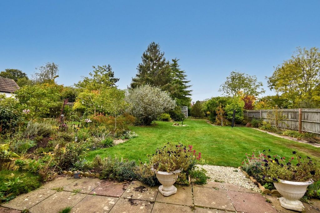 Property photo 2 of 9