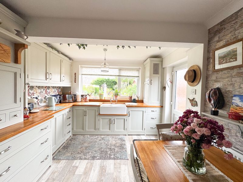 Property photo 2 of 17 Kitchen-Diner