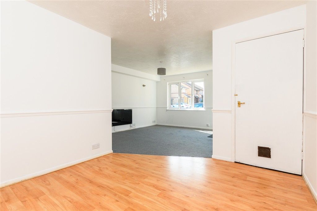 Property photo 1 of 12 Dining Area