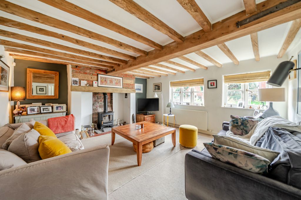 Property photo 3 of 20