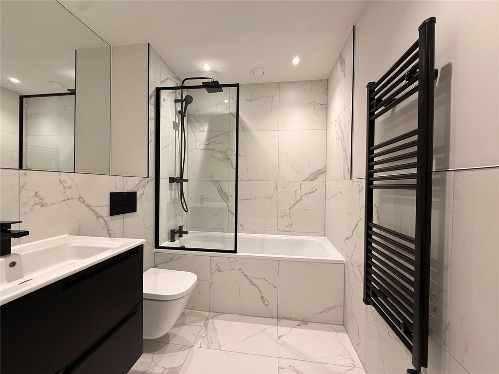 Property photo 2 of 6 Picture No. 06