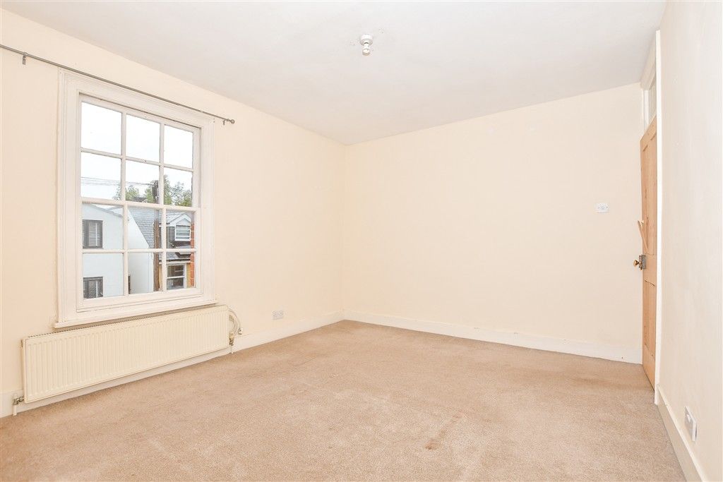 Property photo 3 of 10 Bedroom 1