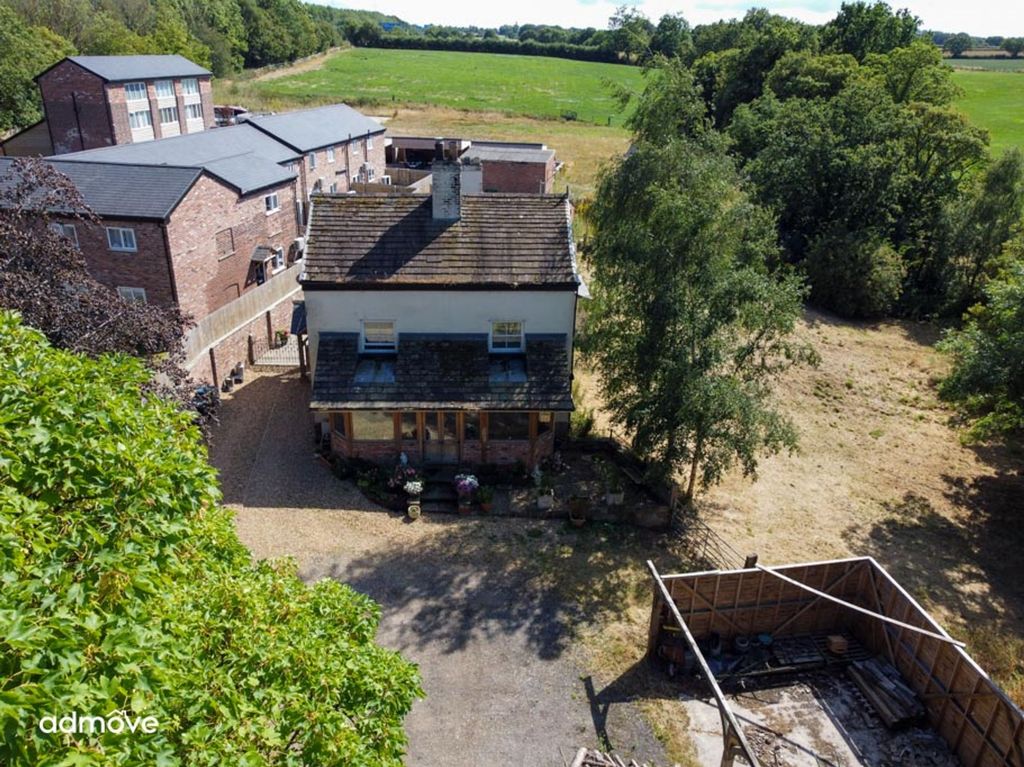 Property photo 1 of 44